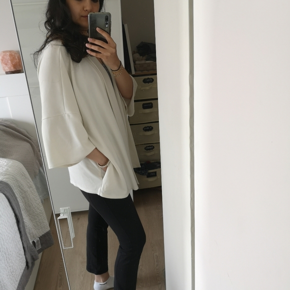 Okakie DROR Versatile soft touch "coat" - Picture 2 of 5